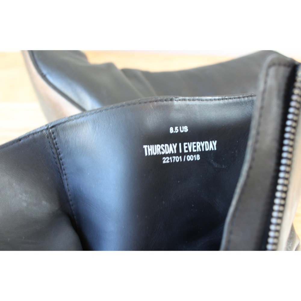 Thursday Boot‎ Co Bijou Boot Women 8.5 Black Leather Ruched Pointed Toe - Picture 8 of 11